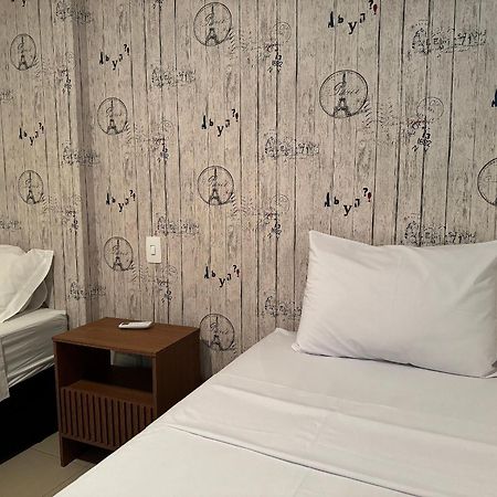 Apartamento Climatizado Ao Lado Do Premium Hosp. Goiânia Eksteriør bilde